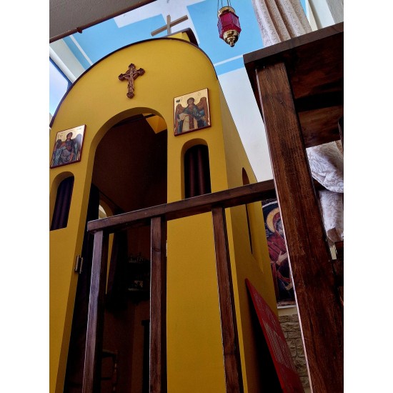 Εντός του ARMYSHOP το αγιορείτικο παρεκκλήσι+