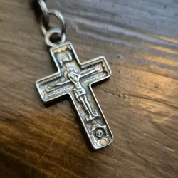 Σταυρουδάκι Ιησούς Χριστός μεταλλικό μπρελόκ