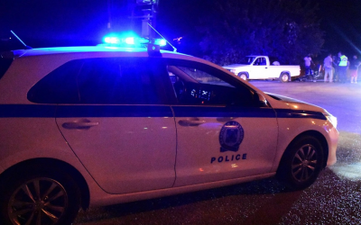 Αγρίνιο: μεθυσμένος οδηγός επιχείρησε να αποφύγει τους αστυνομικούς και τα έκανε χειρότερα