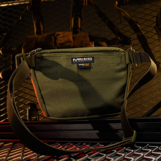 Amina Dangler Pouch Pentagon